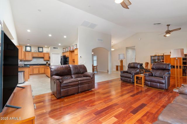 24508 S LAKEWAY Circle SW, Sun Lakes, AZ 85248