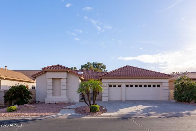 24508 S LAKEWAY Circle SW, Sun Lakes, AZ 85248