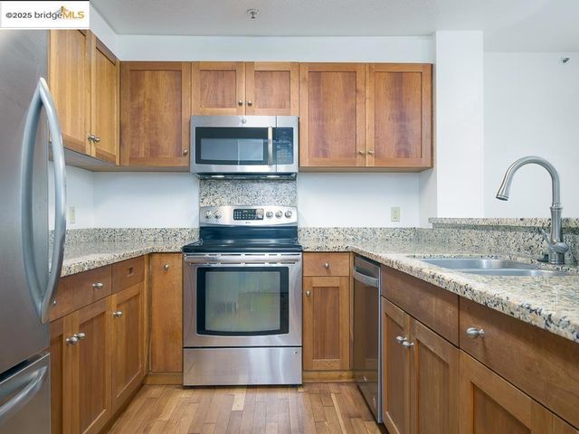 1201 Brickyard Way 302, Richmond, CA 94801