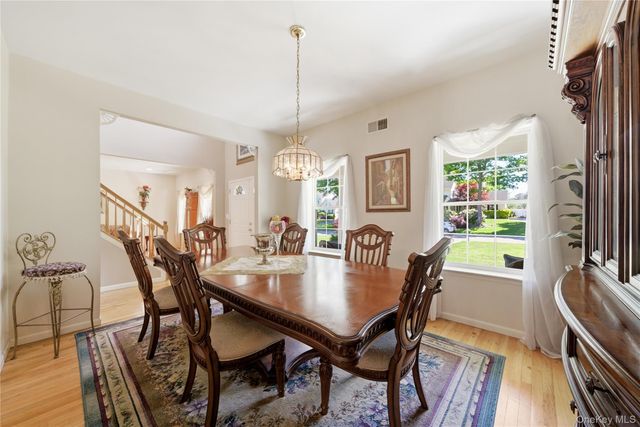 9 Ridgefield Drive, Shoreham, NY 11786