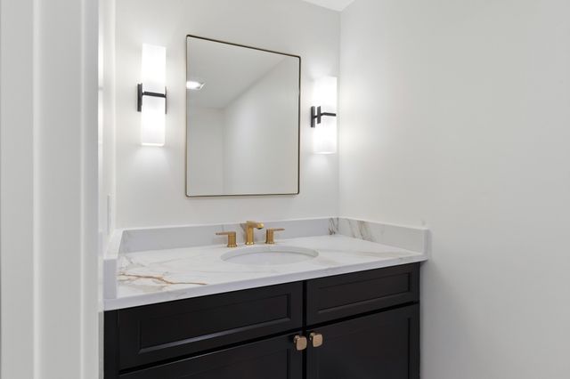 53 Hodge Rd, Arlington, MA 02474