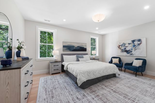 53 Hodge Rd, Arlington, MA 02474