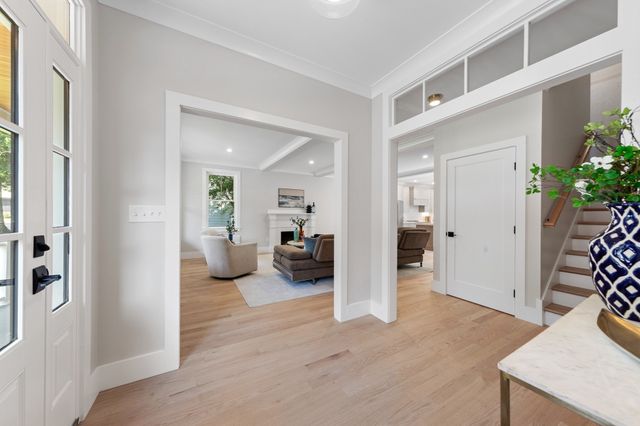 53 Hodge Rd, Arlington, MA 02474