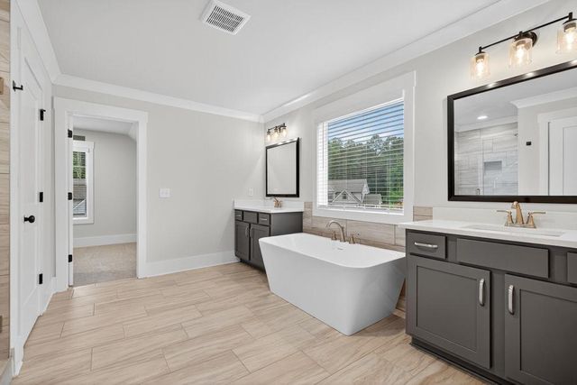 609 Whiporwill Cove, Monroe, GA 30655