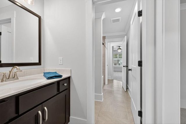 609 Whiporwill Cove, Monroe, GA 30655