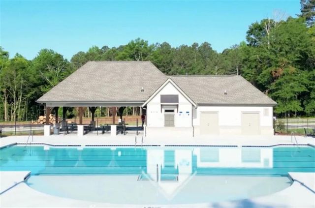 609 Whiporwill Cove, Monroe, GA 30655