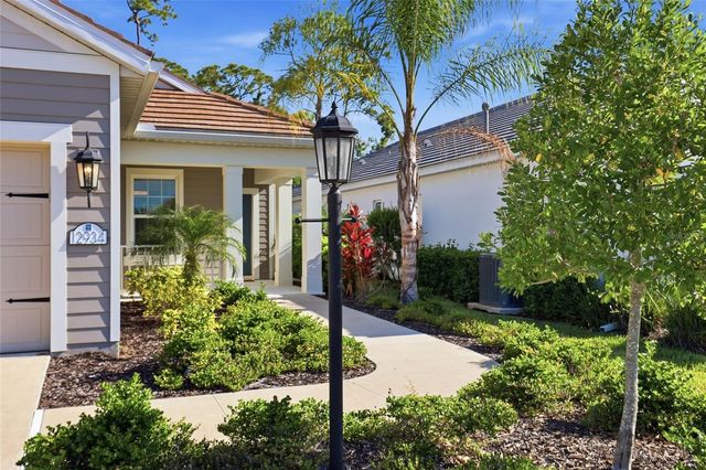 12934 TRUE BLUE CIRCLE, Bradenton, FL 34211
