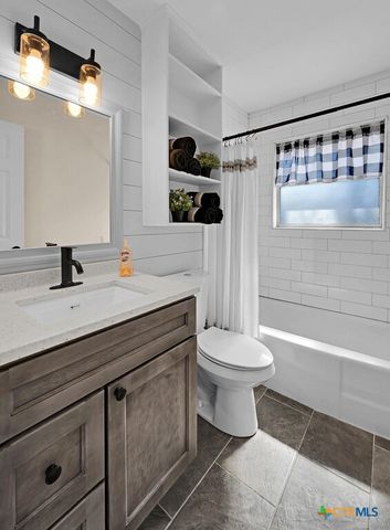 122 Teeling Trail, Whitney, TX 76692