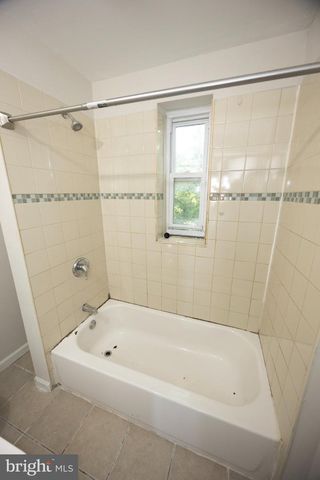 110 E PASTORIUS ST, Philadelphia, PA 19144