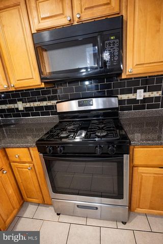 110 E PASTORIUS ST, Philadelphia, PA 19144