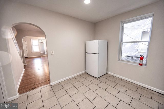 110 E PASTORIUS ST, Philadelphia, PA 19144