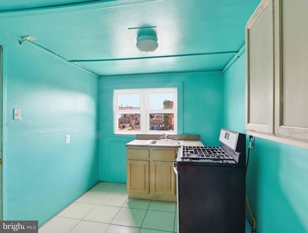 2517 WASHINGTON BLVD, Baltimore, MD 21230