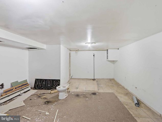 2517 WASHINGTON BLVD, Baltimore, MD 21230