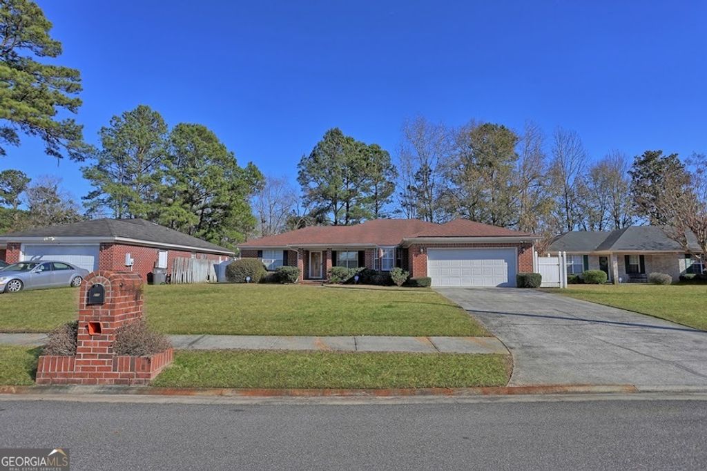 106 Glen Oaks Drive, Savannah, GA 31405