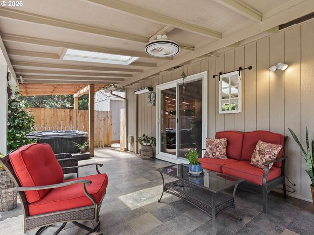 2521 Ne 125TH St, Vancouver, WA 98686