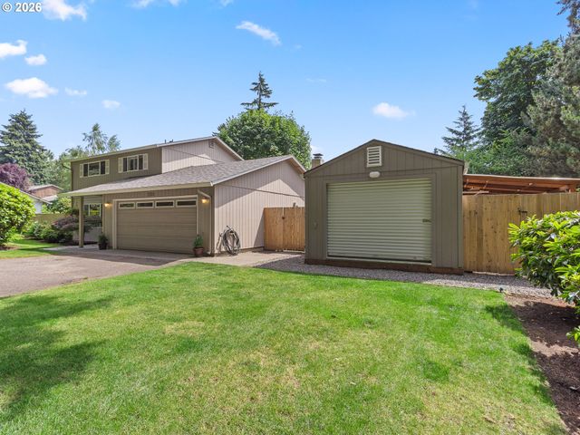 2521 Ne 125TH St, Vancouver, WA 98686