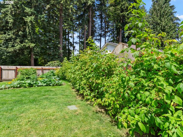 2521 Ne 125TH St, Vancouver, WA 98686