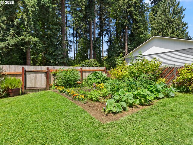 2521 Ne 125TH St, Vancouver, WA 98686