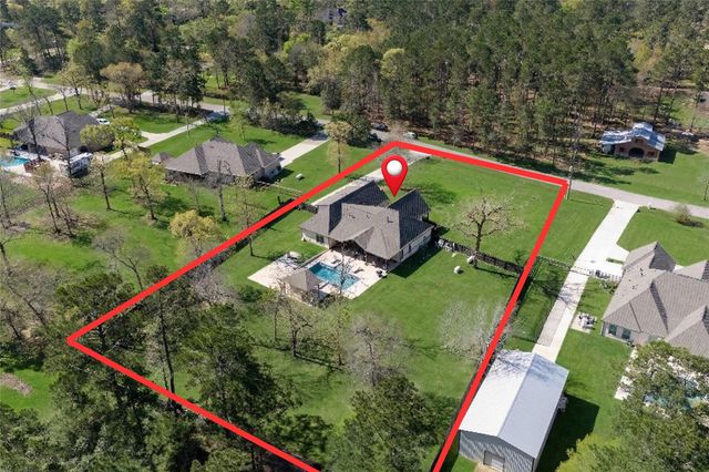 33510 Walnut Xing, Magnolia, TX 77355