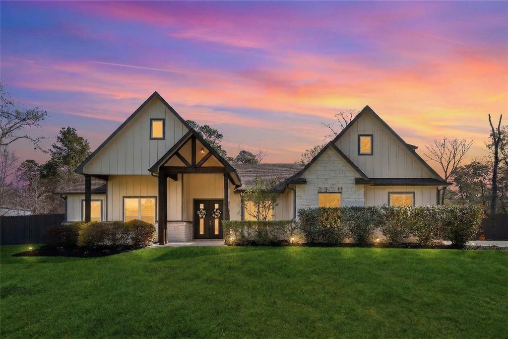 33510 Walnut Xing, Magnolia, TX 77355