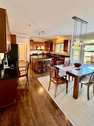 26393 Creekside Drive, New Hudson, MI 48165