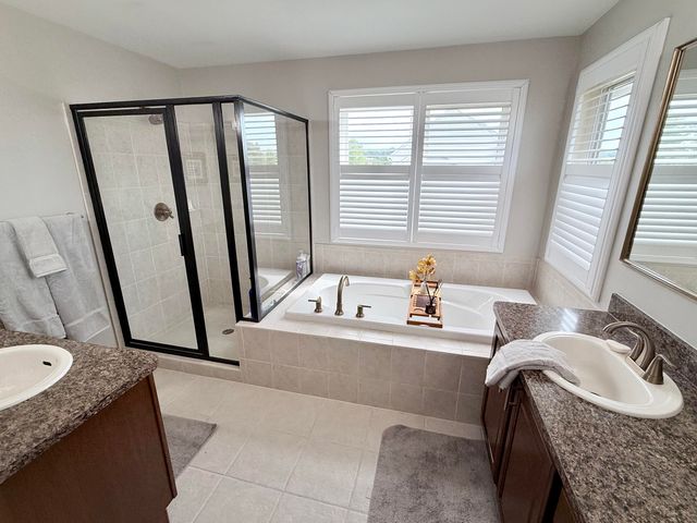 26393 Creekside Drive, New Hudson, MI 48165