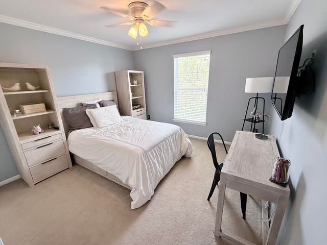 26393 Creekside Drive, New Hudson, MI 48165