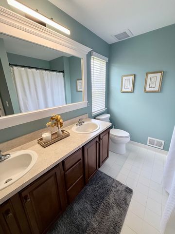 26393 Creekside Drive, New Hudson, MI 48165
