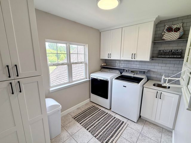 26393 Creekside Drive, New Hudson, MI 48165