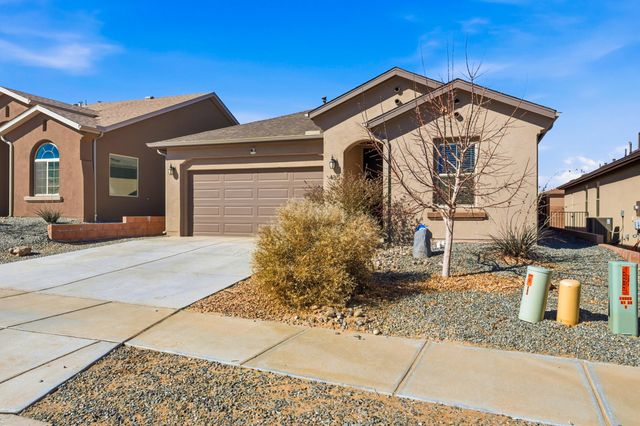 435 Adeline Avenue SW, Los Lunas, NM 87031