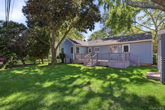 38 Linwood Avenue, Farmingdale, NY 11735
