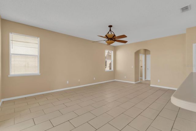 2827 SAND ARBOR CIRCLE, Orlando, FL 32824
