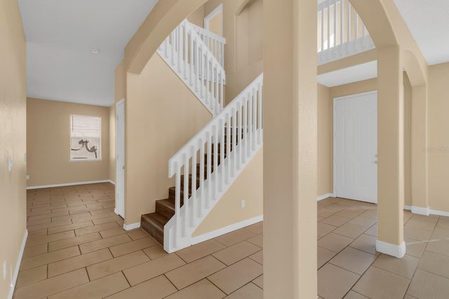 2827 SAND ARBOR CIRCLE, Orlando, FL 32824