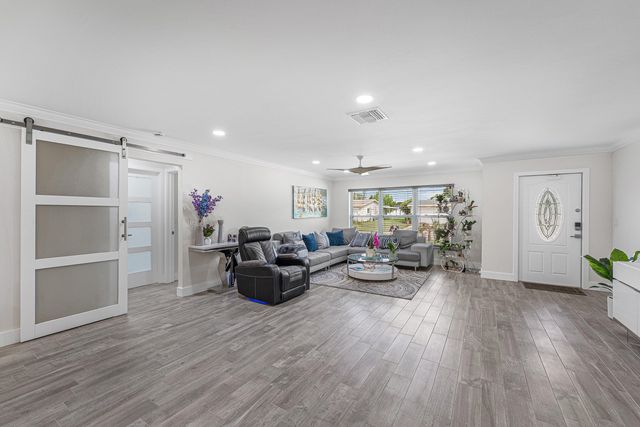 14598 SUNNY WATERS Lane, Delray Beach, FL 33484
