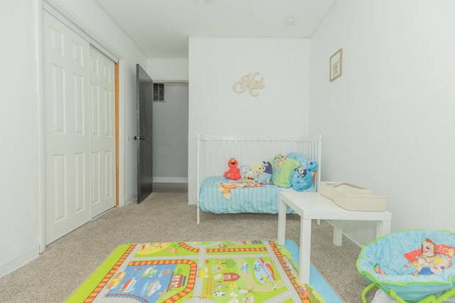 2812 Sandee Acres Court, Evansville, IN 47714
