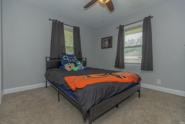 2812 Sandee Acres Court, Evansville, IN 47714