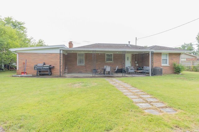 2812 Sandee Acres Court, Evansville, IN 47714