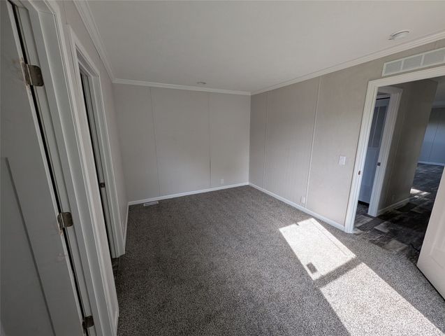 5149 HENDERSON Road 63, Erie, PA 16509