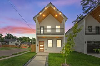 2534 Pennsylvania Avenue, Dallas, TX 75215