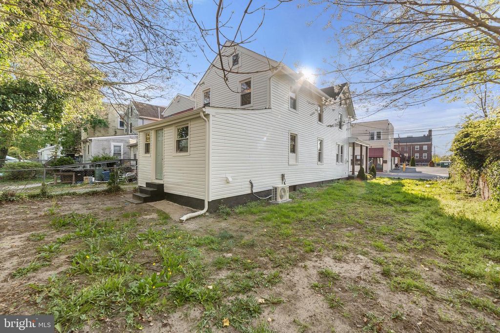 4 WALNUT ST, Salem, NJ 08079