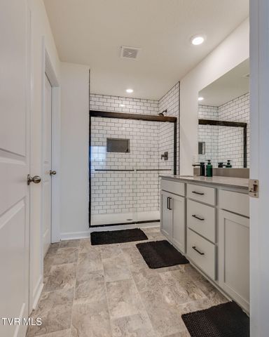 2556 Bridgeforth Crossing, Kingsport, TN 37664