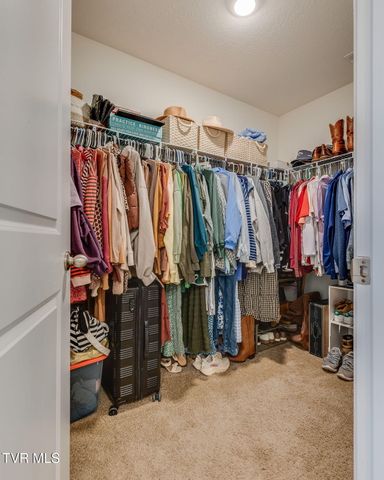 2556 Bridgeforth Crossing, Kingsport, TN 37664