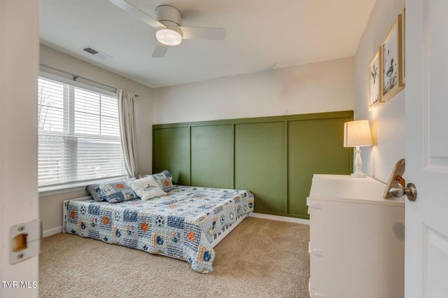 2556 Bridgeforth Crossing, Kingsport, TN 37664