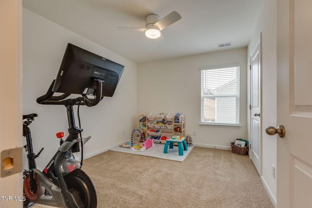 2556 Bridgeforth Crossing, Kingsport, TN 37664