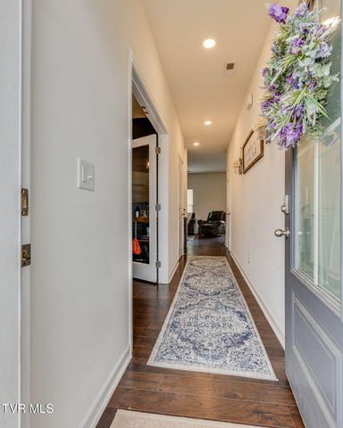 2556 Bridgeforth Crossing, Kingsport, TN 37664