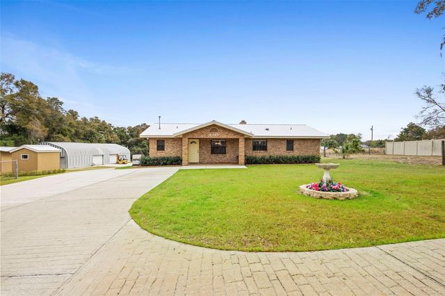 4745 GRAND AVENUE, De Leon Springs, FL 32130