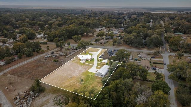 4745 GRAND AVENUE, De Leon Springs, FL 32130