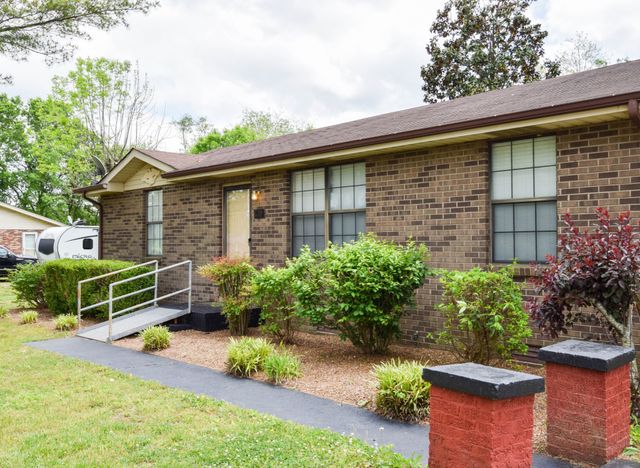 819 Hwy 52E, Portland, TN 37148