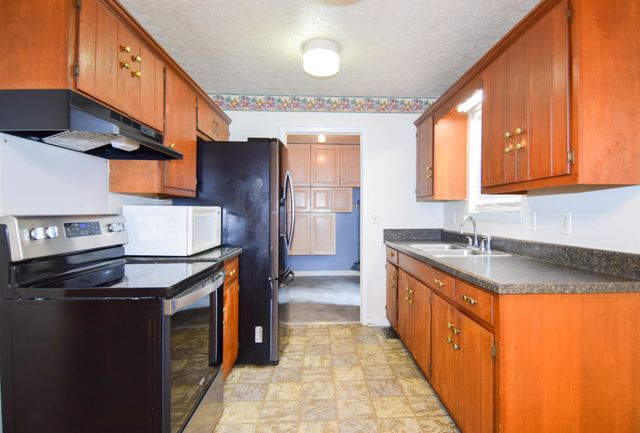 819 Hwy 52E, Portland, TN 37148