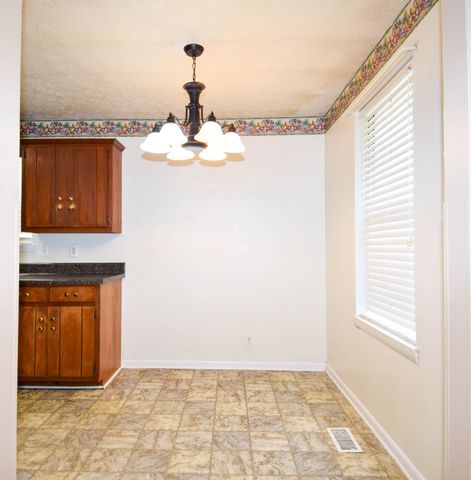 819 Hwy 52E, Portland, TN 37148